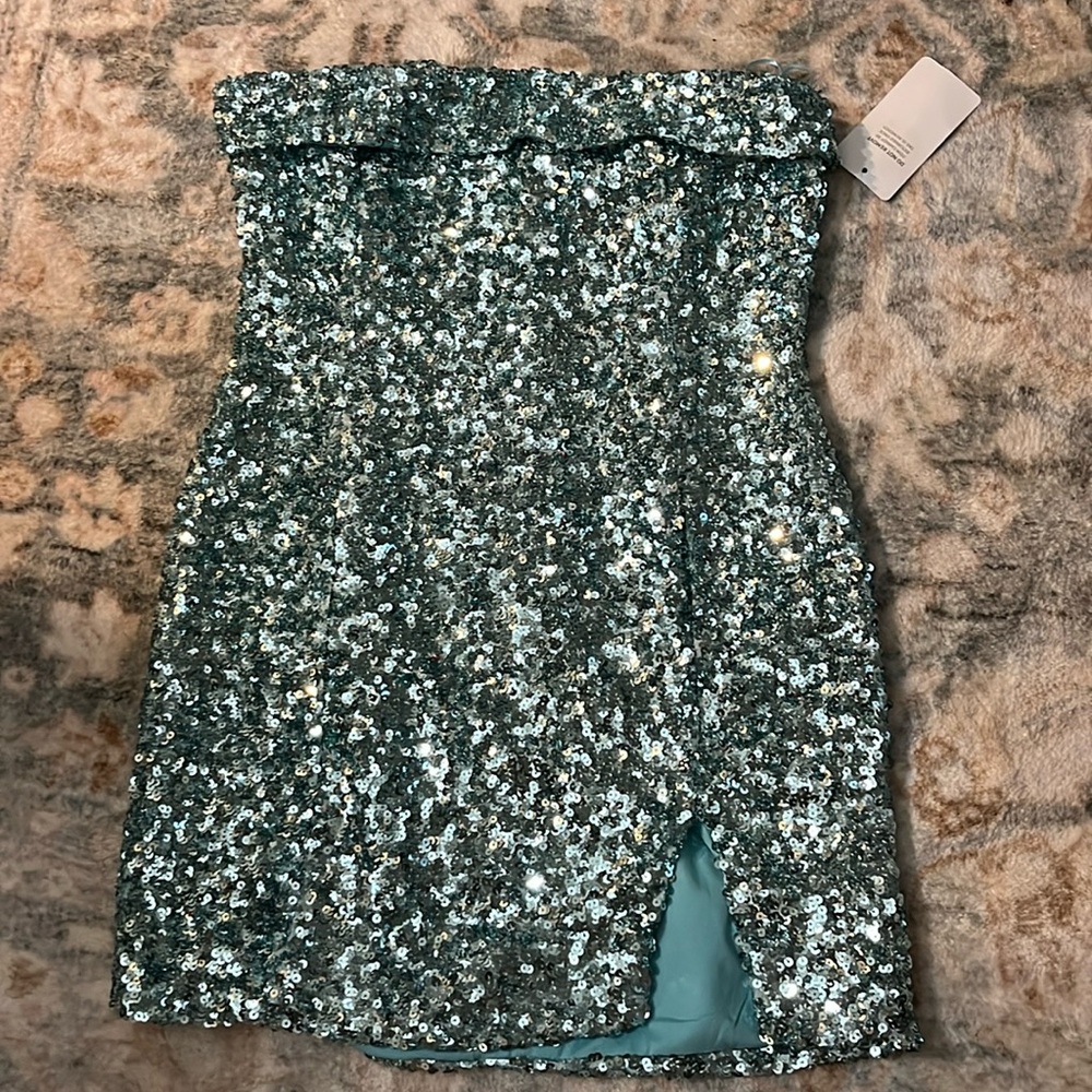 Blue American Threads strapless dress